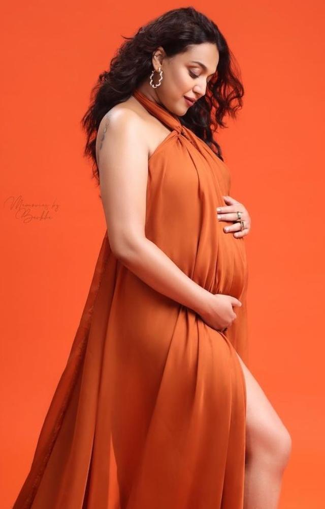 Swara Bhasker looked stunning in a burnt orange coloured flowy gown